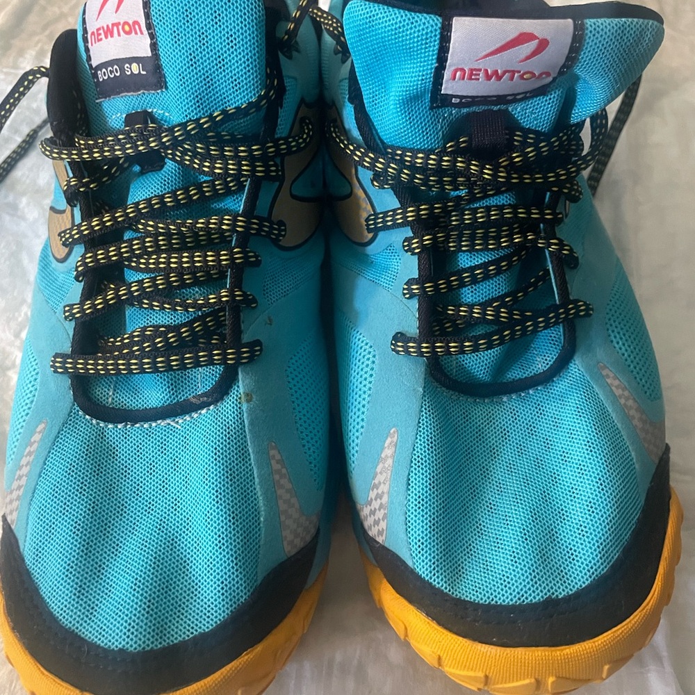 Teal Blue Men’s Newton Running Shoes